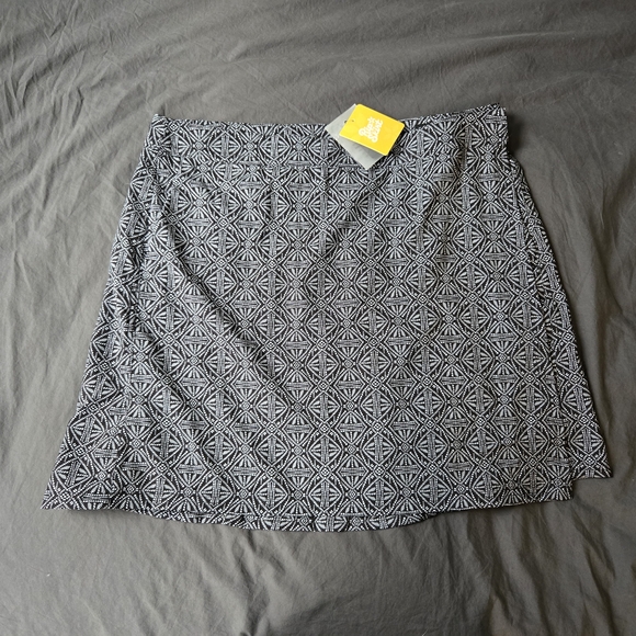 Rip Skirt Hawaii Length 2 - Picture 4 of 12